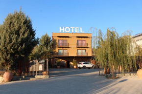  Hotel Portal  Скопье